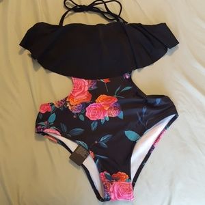 One piece bathing suit